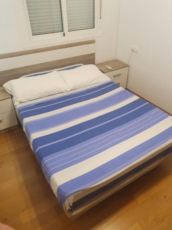 3F, Aire Acondic, 80M2, 2 Dormitorios, 4 Huespedes, Wifi Gratis La Línea de la Concepción Zewnętrze zdjęcie