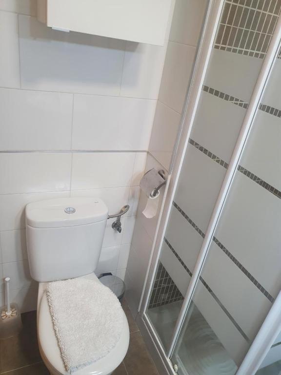3F, Aire Acondic, 80M2, 2 Dormitorios, 4 Huespedes, Wifi Gratis La Línea de la Concepción Zewnętrze zdjęcie
