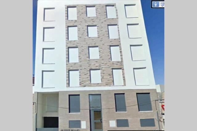 3F, Aire Acondic, 80M2, 2 Dormitorios, 4 Huespedes, Wifi Gratis La Línea de la Concepción Zewnętrze zdjęcie